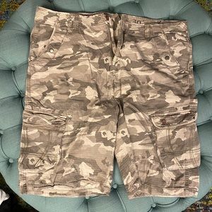 Marc ecko cut and sew cargo shorts